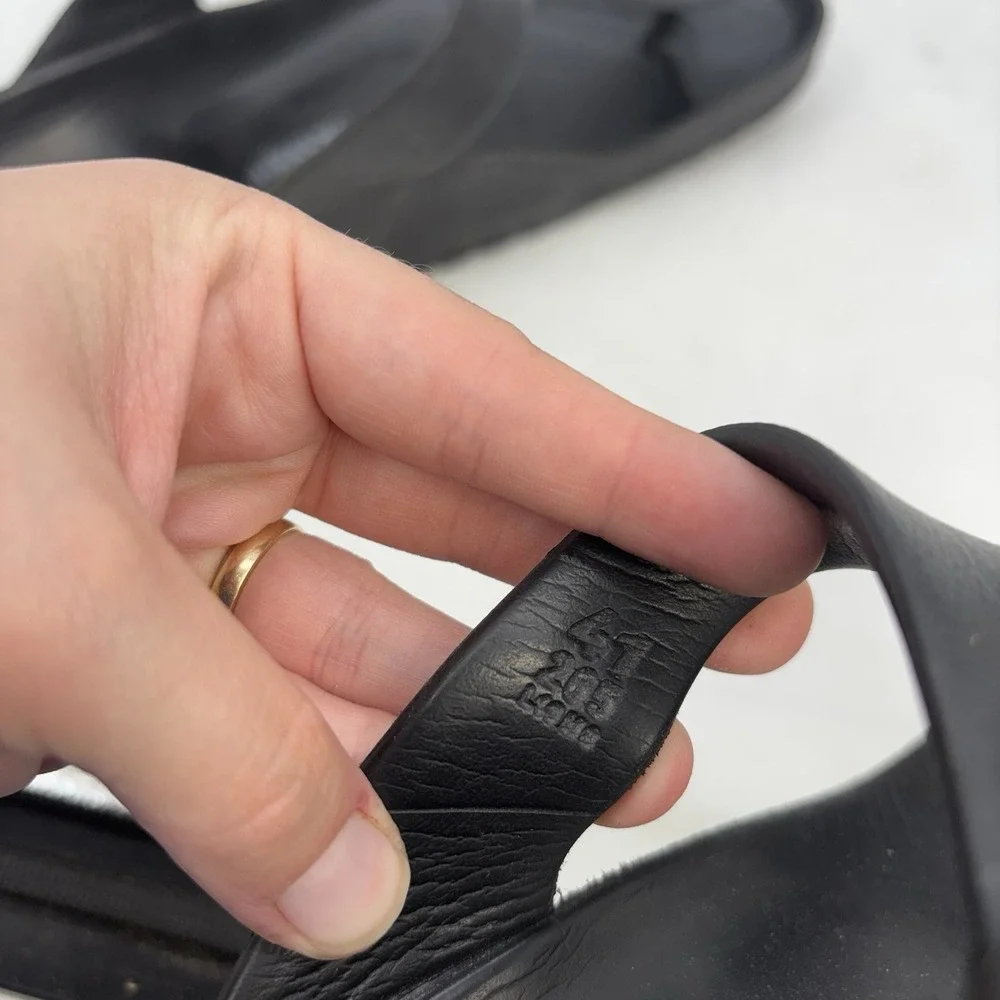 Birkenstock shop confidence